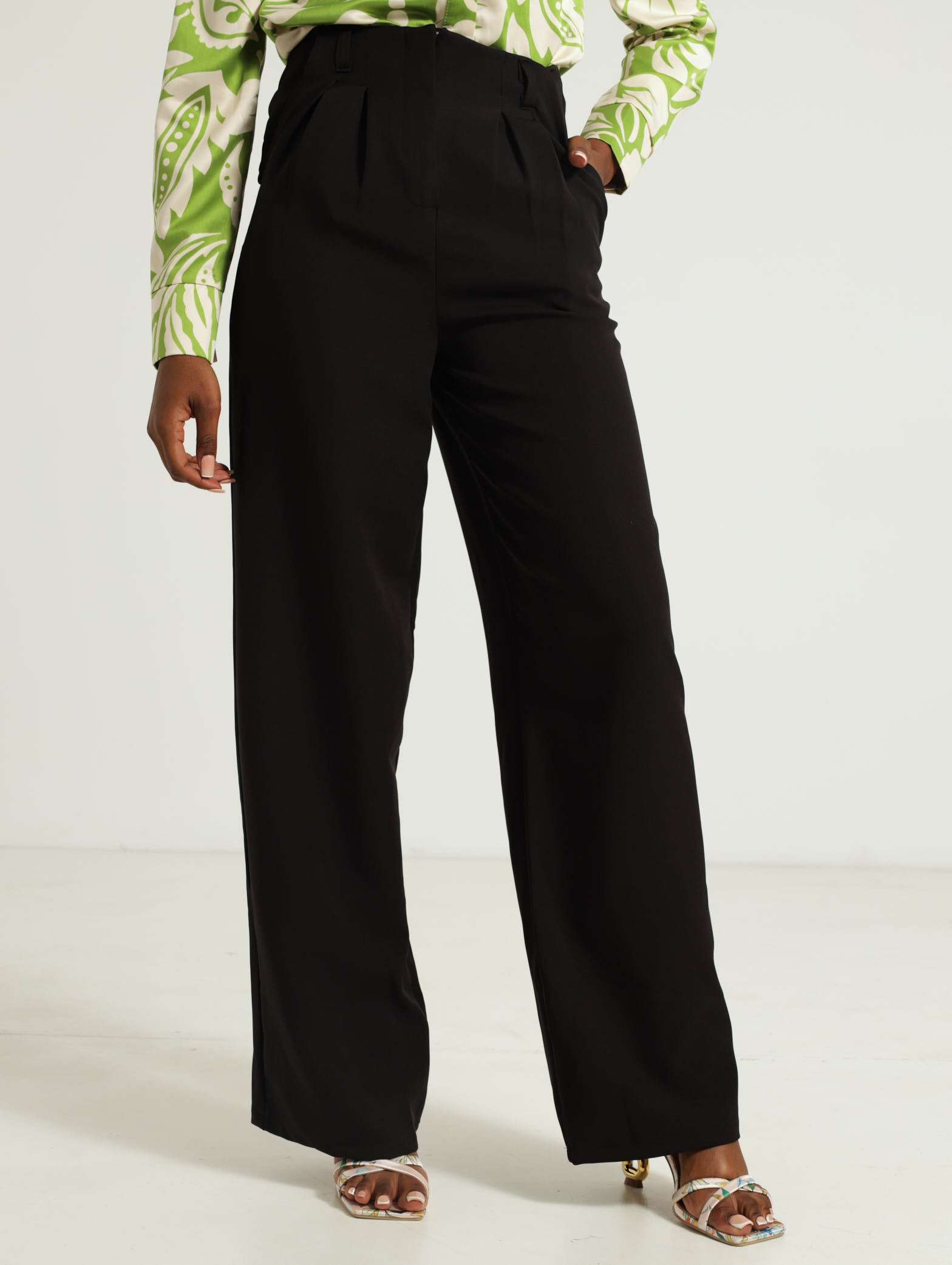 Pleated Wideleg Pants Edgars Namibia