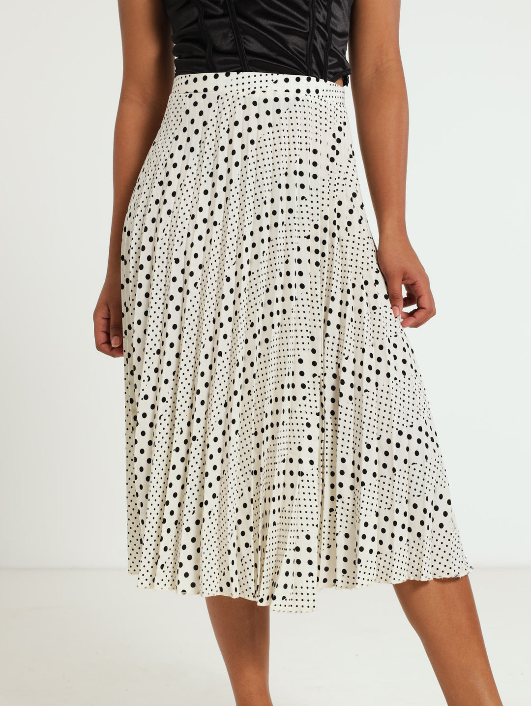 Ladies White Spot Pleated Skirt Edgars Namibia